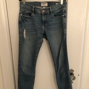 Frame boyfriend RUN BIG! distressed jeans